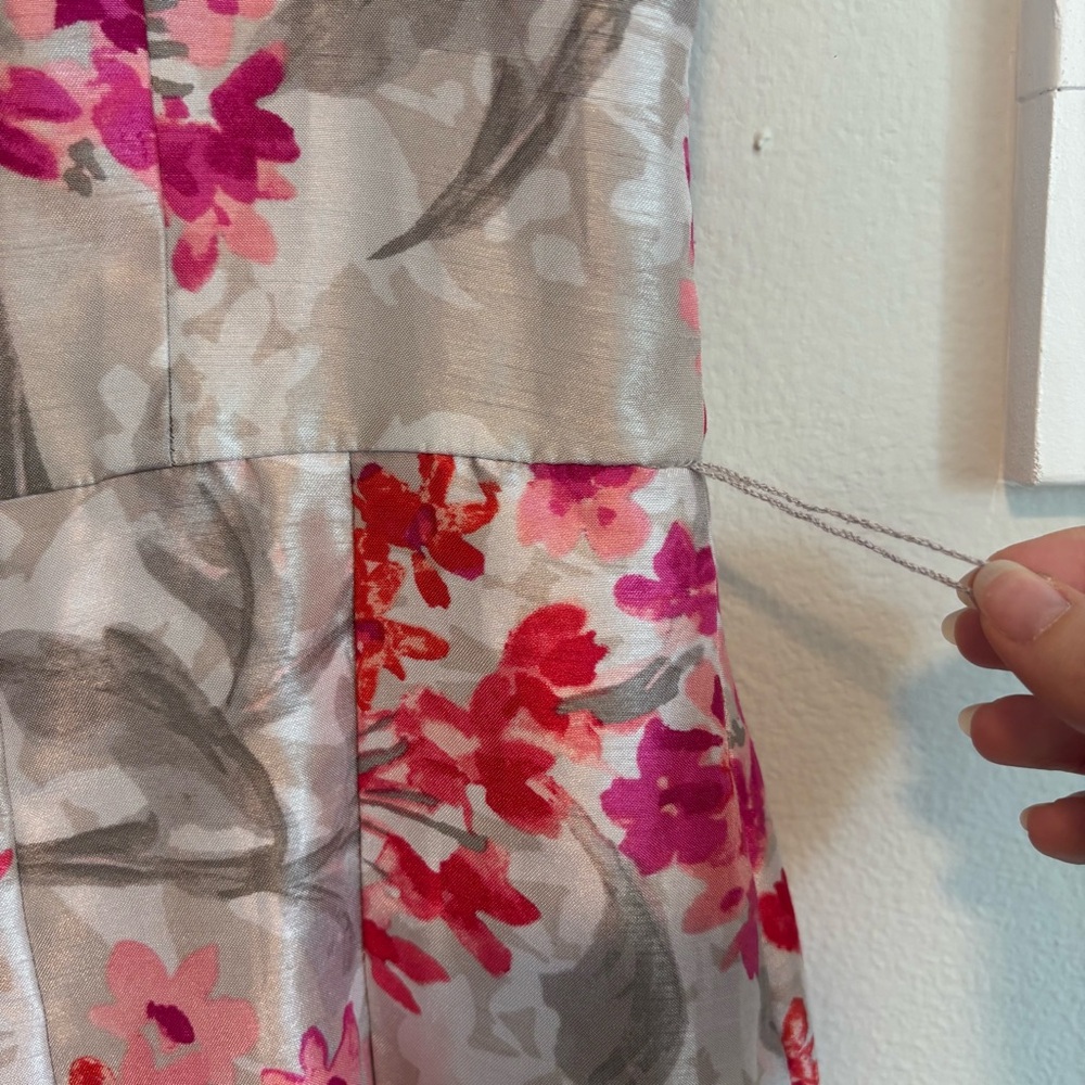 Jessica Howard Silver Pink Floral Faux Wrap V Neck Midi Dress Sleeveless 10 - Picture 8 of 15